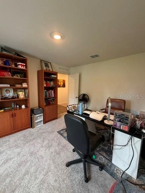 For Rent: $2,300 (4 beds, 2 baths, 2150 Square Feet)