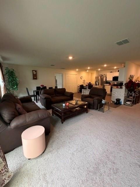 For Rent: $2,300 (4 beds, 2 baths, 2150 Square Feet)