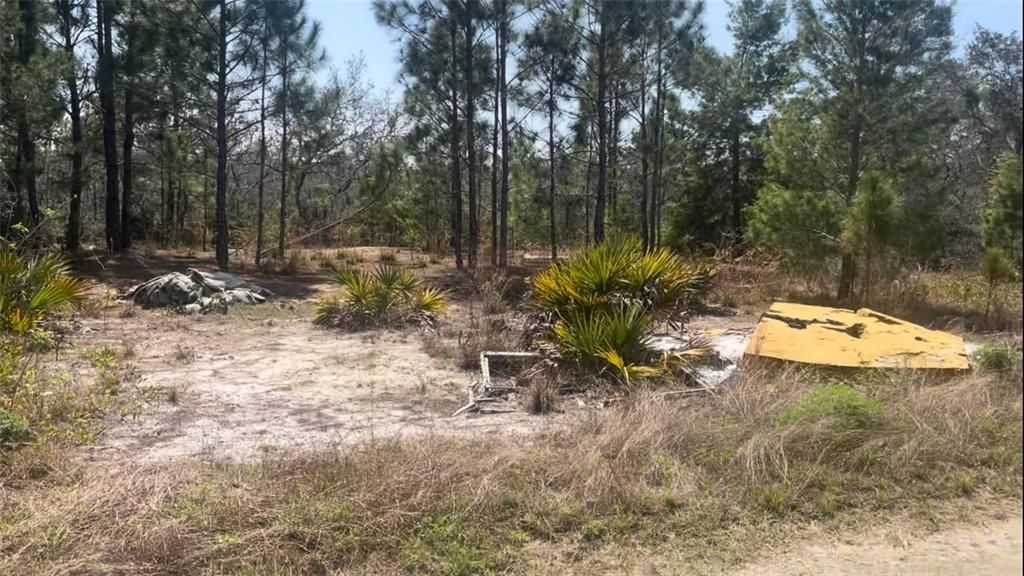 На продажу: $10,000 (0.21 acres)