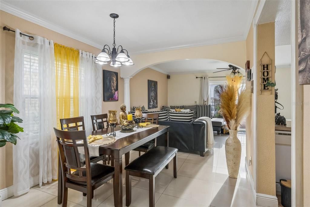 En Venta: $265,000 (2 camas, 2 baños, 1265 Pies cuadrados)