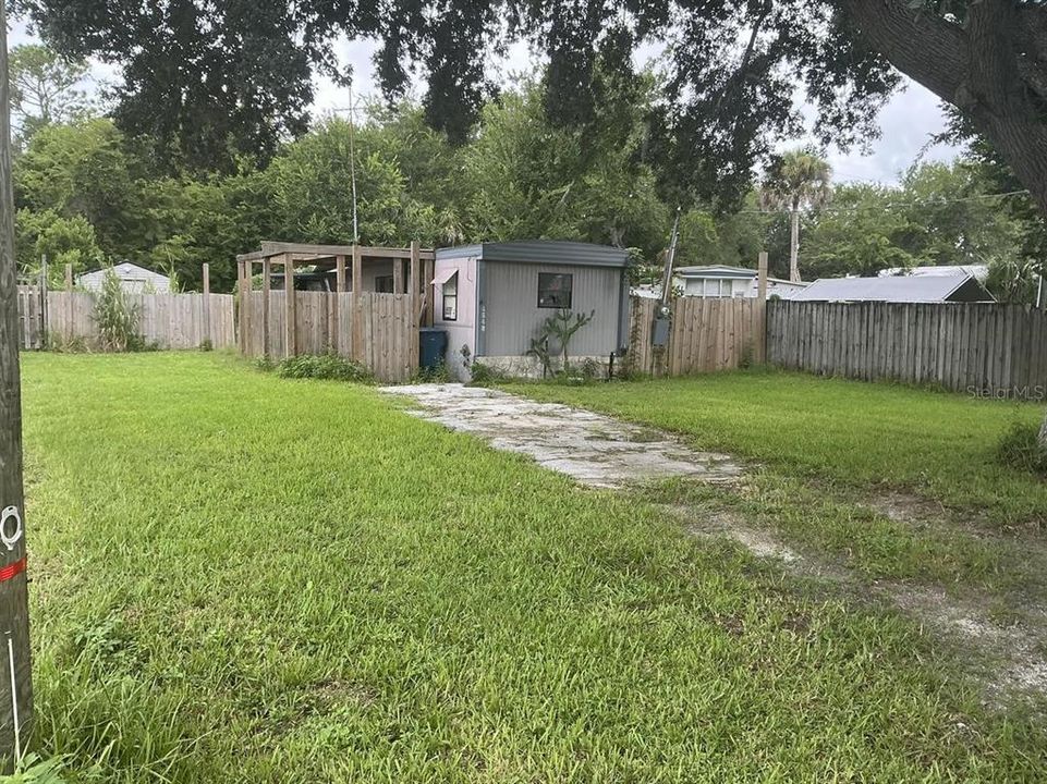 Recently Sold: $55,000 (2 beds, 1 baths, 672 Square Feet)