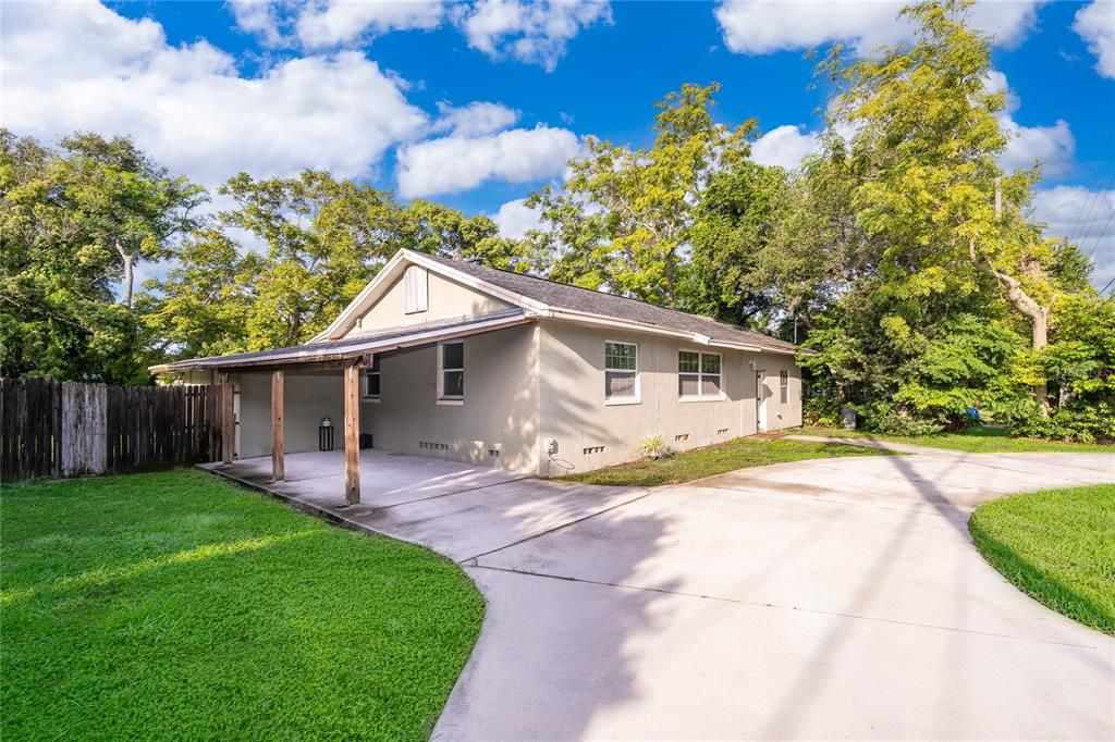 For Sale: $395,000 (4 beds, 2 baths, 1944 Square Feet)