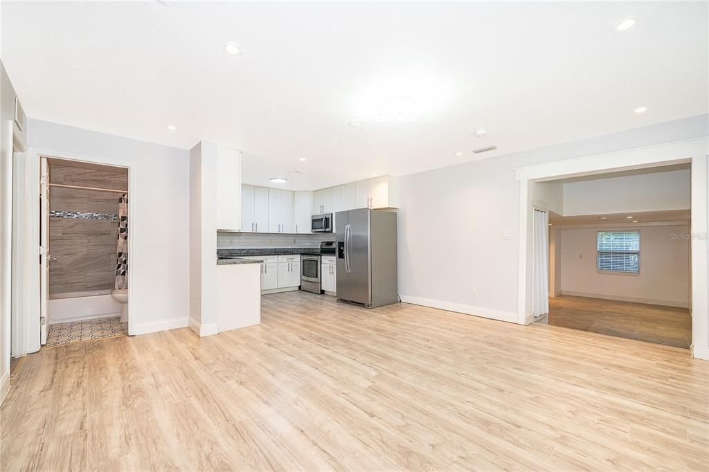 For Sale: $395,000 (4 beds, 2 baths, 1944 Square Feet)