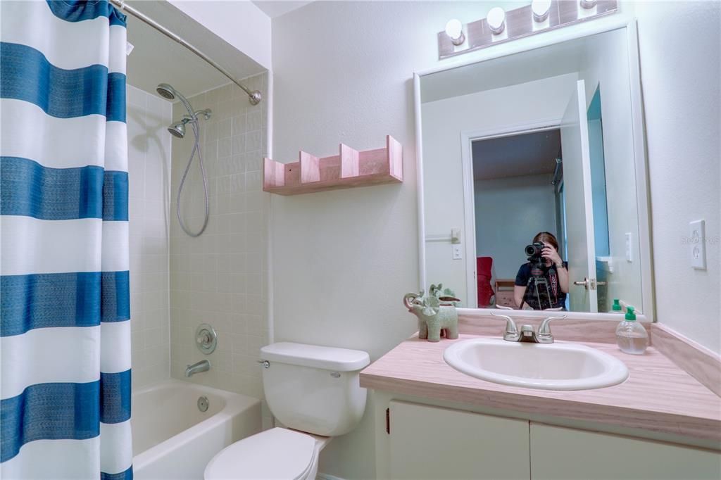В аренду: $1,995 (2 спален, 2 ванн, 930 Квадратных фут)