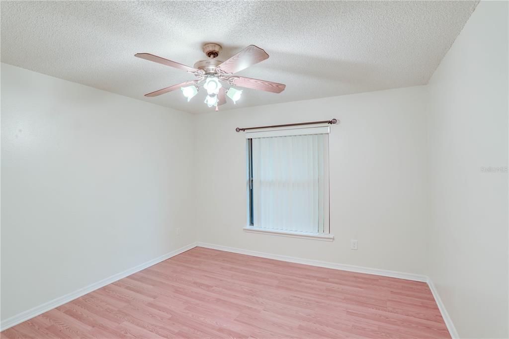 В аренду: $1,995 (2 спален, 2 ванн, 930 Квадратных фут)