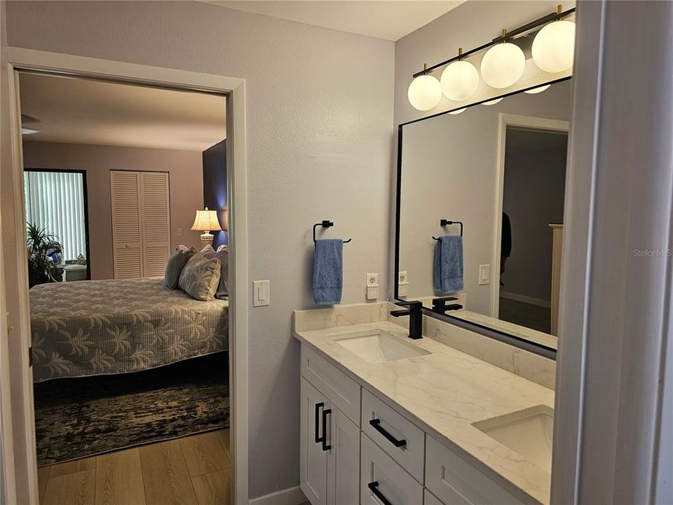 For Rent: $3,700 (2 beds, 2 baths, 1304 Square Feet)
