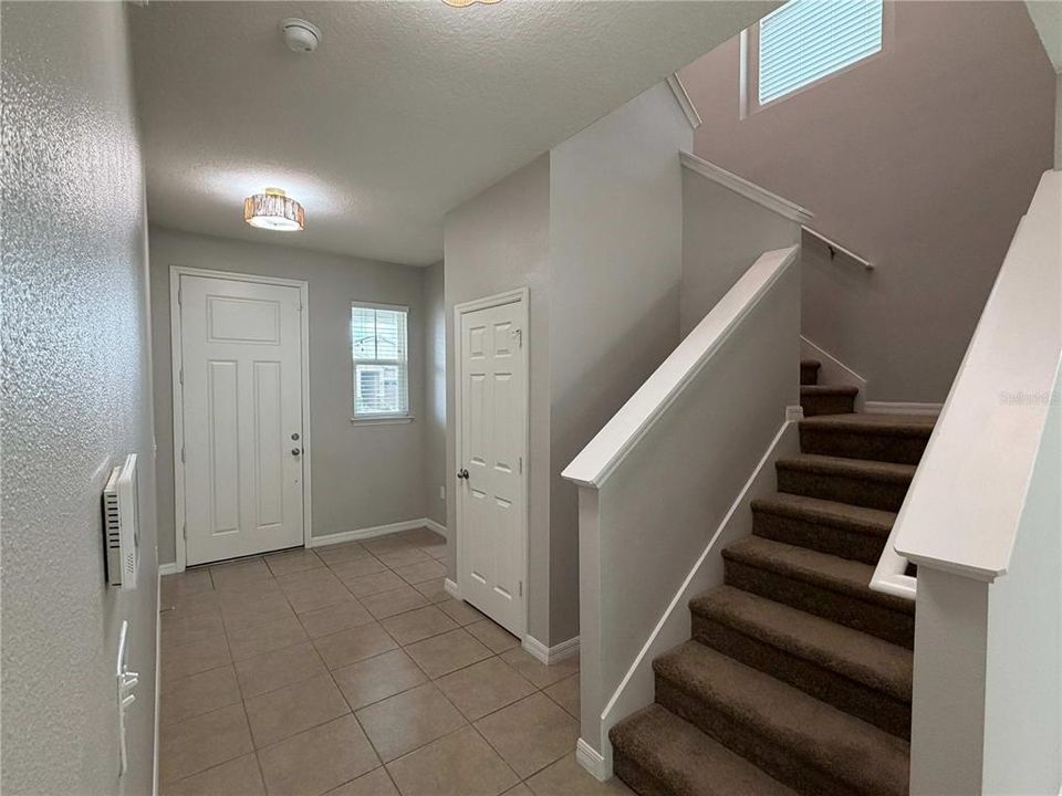 For Rent: $2,695 (3 beds, 3 baths, 2607 Square Feet)