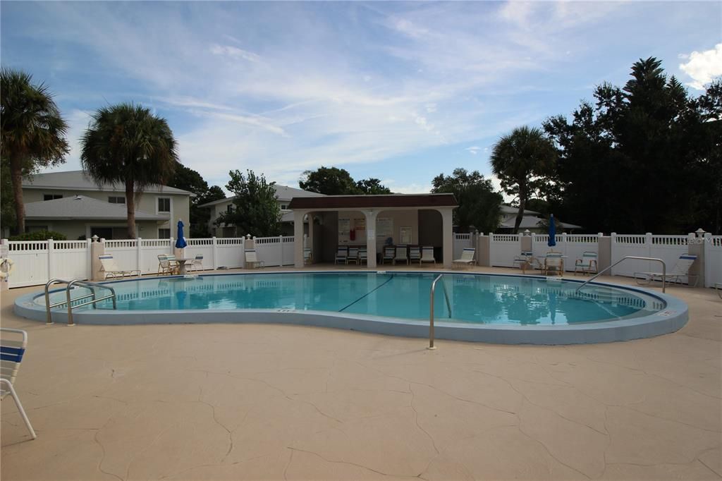 For Rent: $1,700 (2 beds, 1 baths, 846 Square Feet)