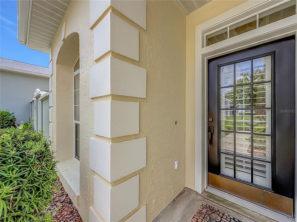 For Sale: $267,000 (2 beds, 2 baths, 1576 Square Feet)