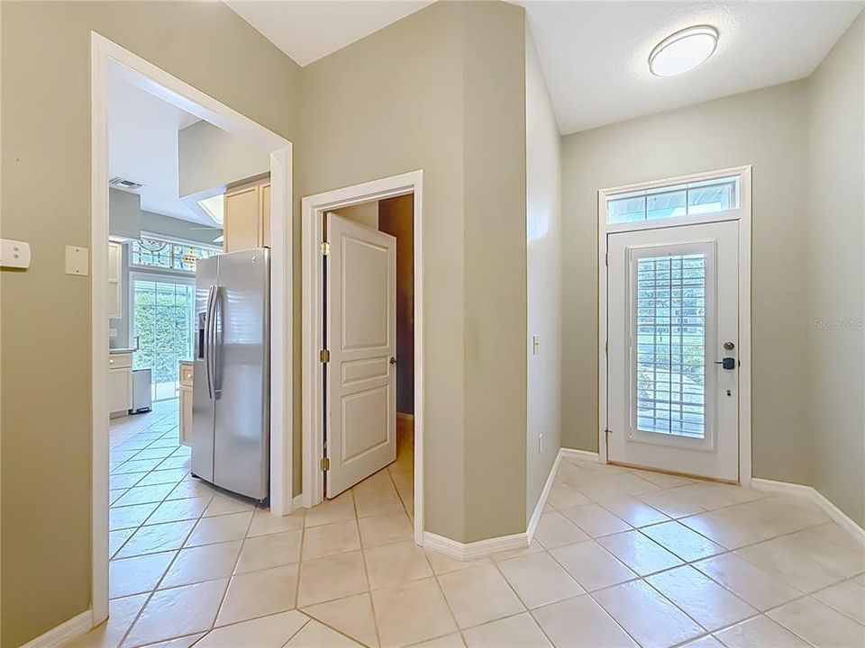 For Sale: $267,000 (2 beds, 2 baths, 1576 Square Feet)