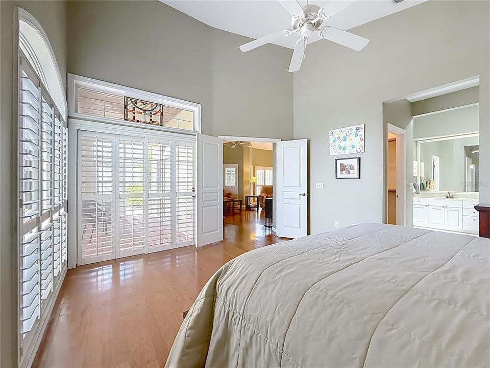 For Sale: $267,000 (2 beds, 2 baths, 1576 Square Feet)