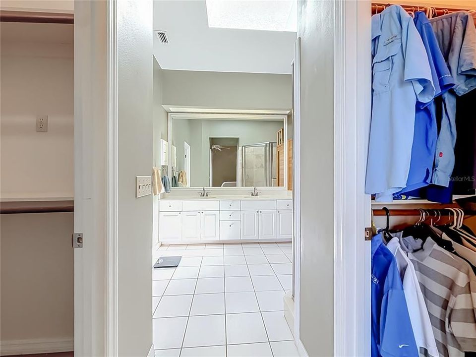 For Sale: $267,000 (2 beds, 2 baths, 1576 Square Feet)