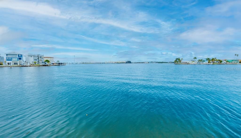 待售: $740,000 (0.15 acres)