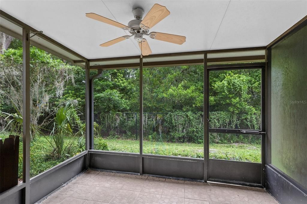 En Venta: $285,000 (2 camas, 2 baños, 960 Pies cuadrados)