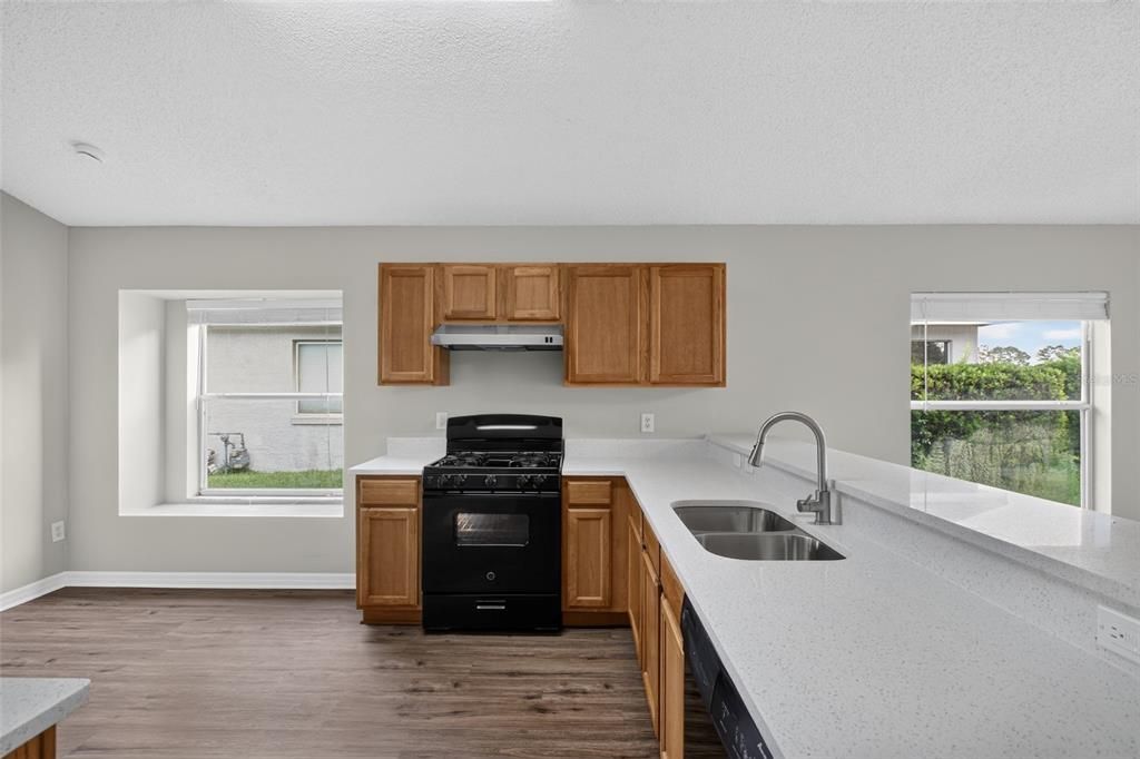 Active With Contract: $439,900 (4 beds, 2 baths, 2037 Square Feet)