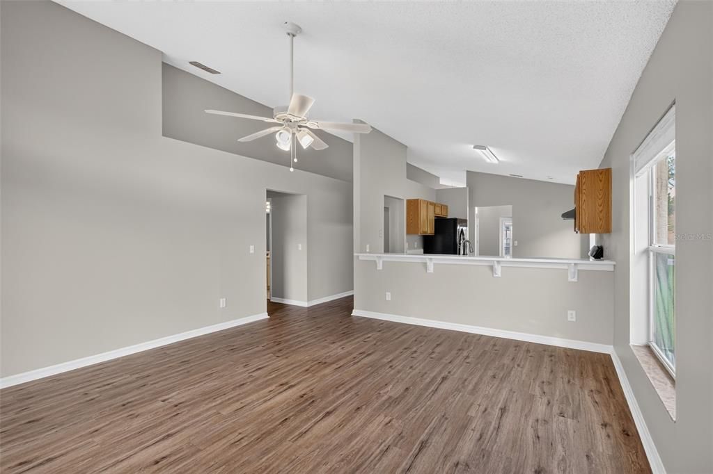 Active With Contract: $439,900 (4 beds, 2 baths, 2037 Square Feet)