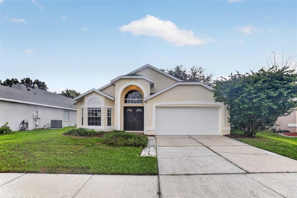 Active With Contract: $439,900 (4 beds, 2 baths, 2037 Square Feet)