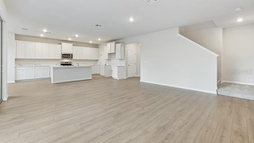 For Sale: $522,990 (5 beds, 3 baths, 3278 Square Feet)
