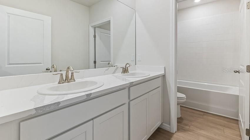 For Sale: $522,990 (5 beds, 3 baths, 3278 Square Feet)