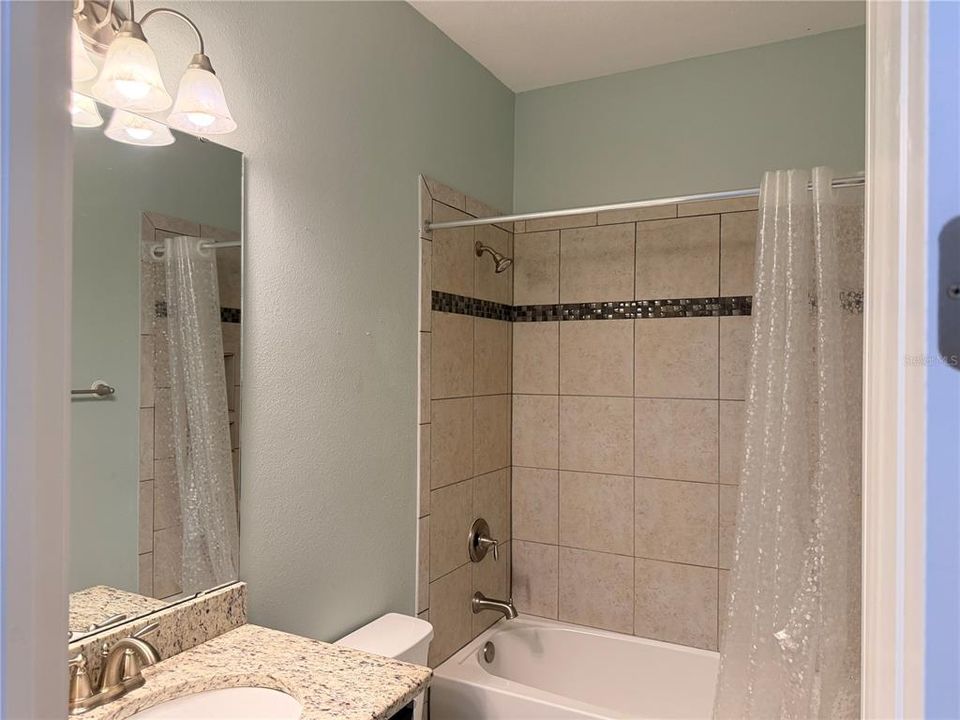 En Venta: $469,900 (3 camas, 2 baños, 1698 Pies cuadrados)