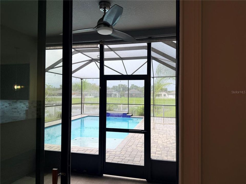En Venta: $469,900 (3 camas, 2 baños, 1698 Pies cuadrados)