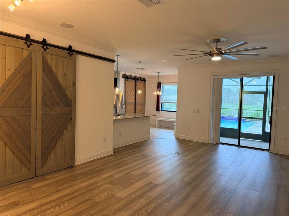 En Venta: $469,900 (3 camas, 2 baños, 1698 Pies cuadrados)