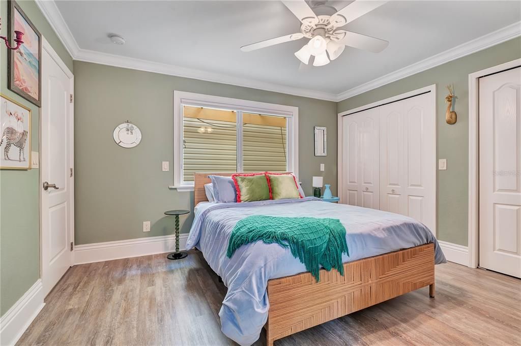For Rent: $4,500 (3 beds, 2 baths, 1236 Square Feet)