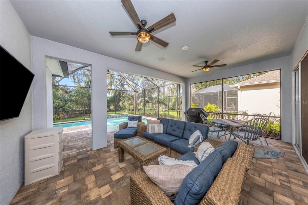 Activo con contrato: $624,900 (3 camas, 2 baños, 2640 Pies cuadrados)