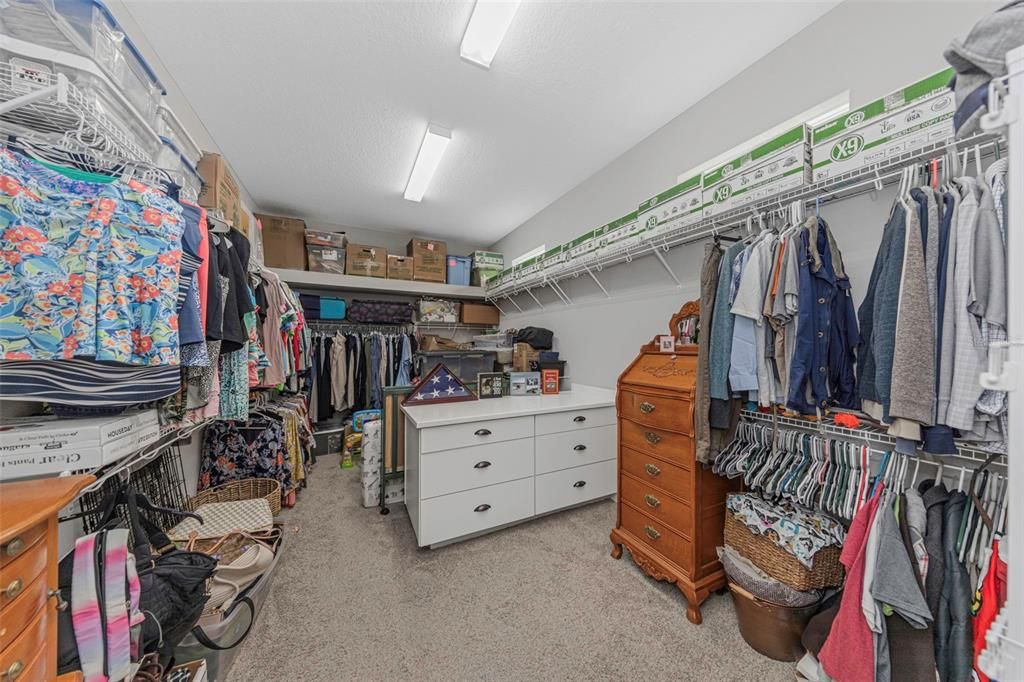Activo con contrato: $624,900 (3 camas, 2 baños, 2640 Pies cuadrados)