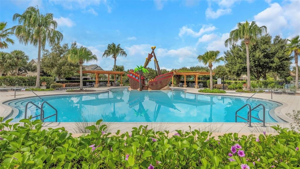 Activo con contrato: $624,900 (3 camas, 2 baños, 2640 Pies cuadrados)