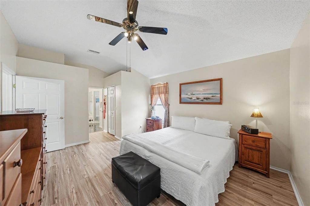 Activo con contrato: $495,000 (3 camas, 2 baños, 1682 Pies cuadrados)
