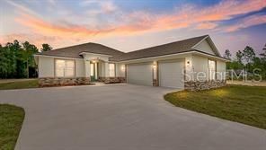For Sale: $525,000 (4 beds, 3 baths, 2621 Square Feet)