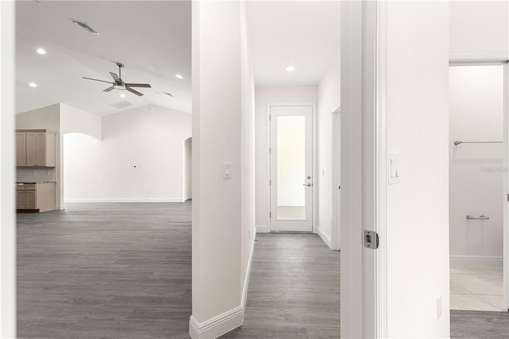 For Sale: $525,000 (4 beds, 3 baths, 2621 Square Feet)