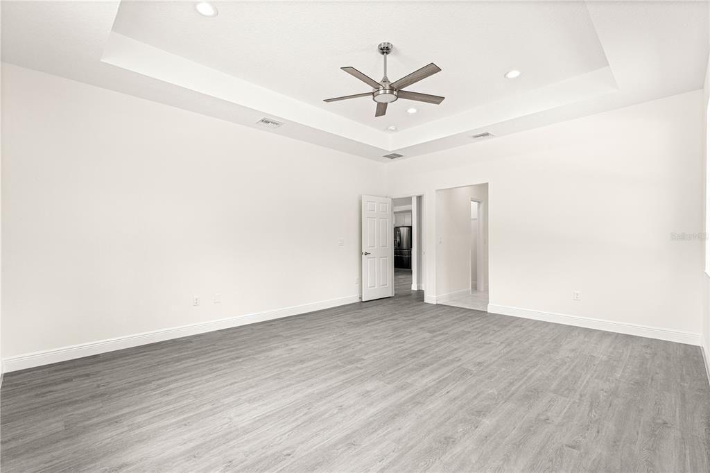 For Sale: $525,000 (4 beds, 3 baths, 2621 Square Feet)