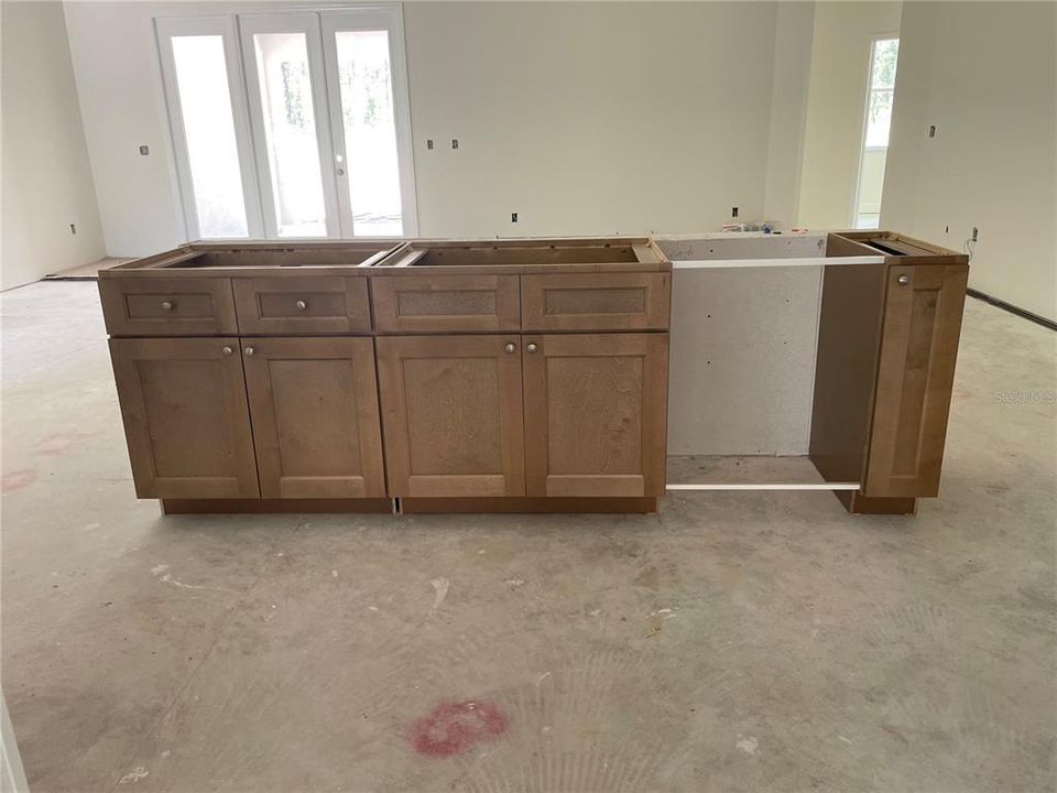 For Sale: $525,000 (4 beds, 3 baths, 2621 Square Feet)