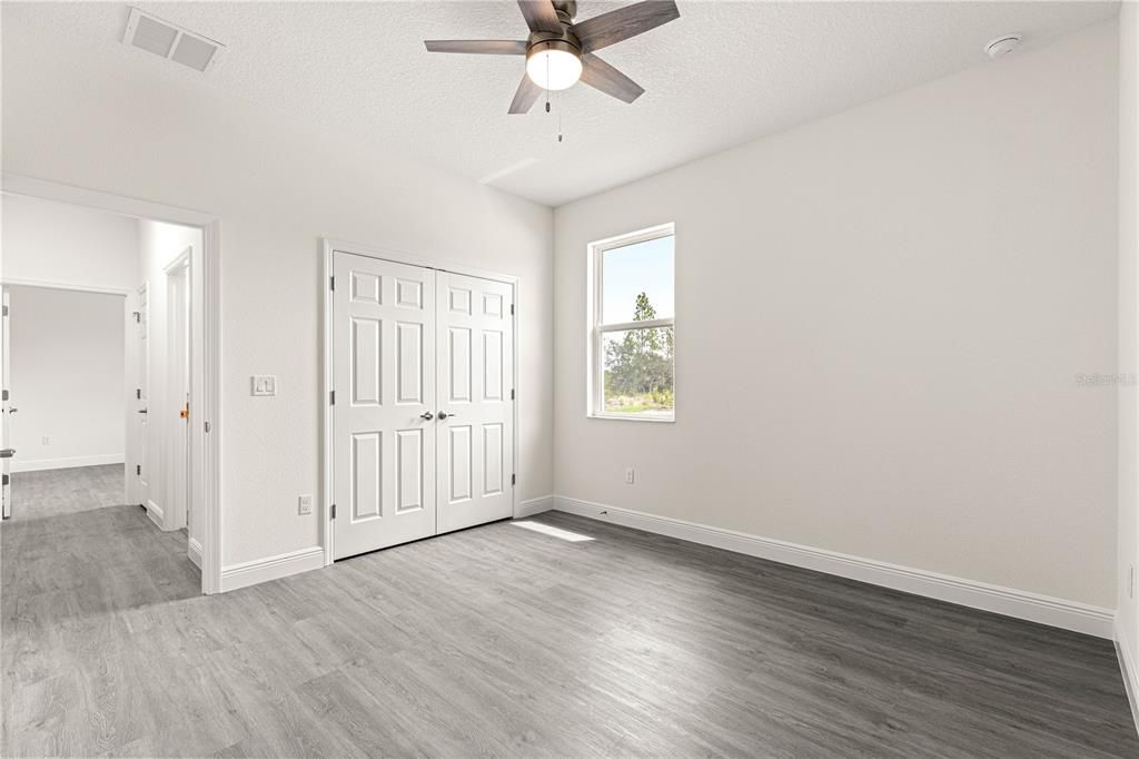 For Sale: $525,000 (4 beds, 3 baths, 2621 Square Feet)