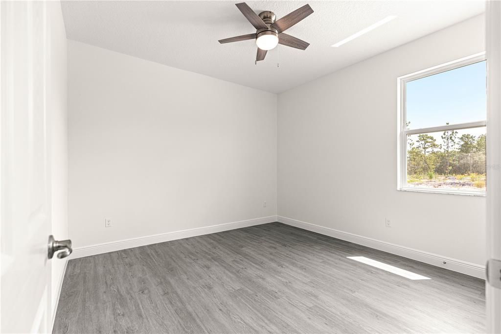 For Sale: $525,000 (4 beds, 3 baths, 2621 Square Feet)