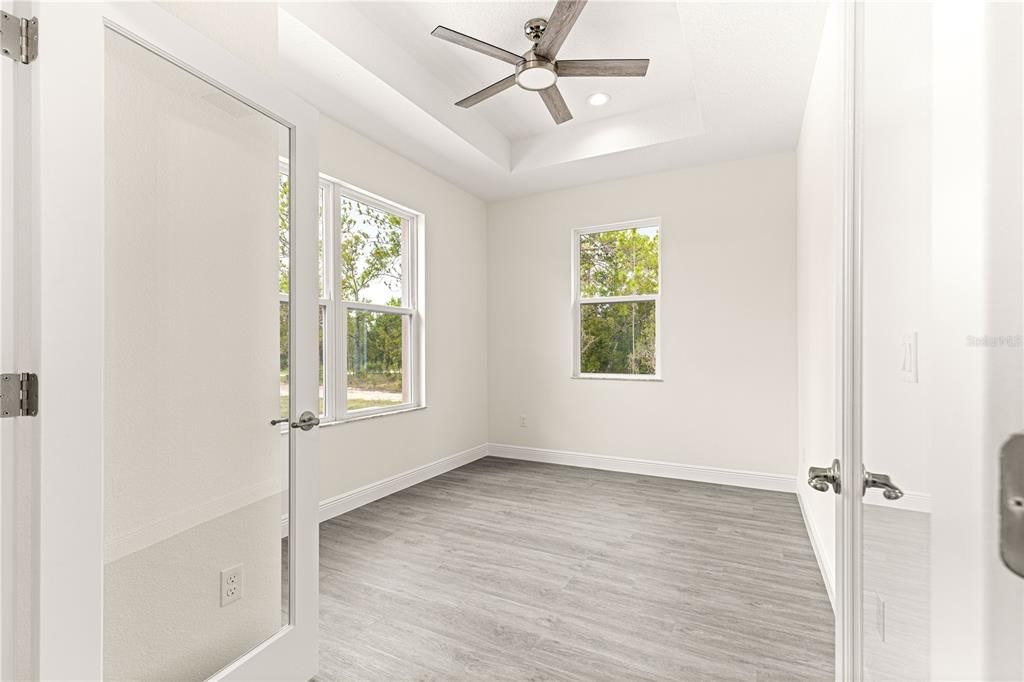 For Sale: $525,000 (4 beds, 3 baths, 2621 Square Feet)