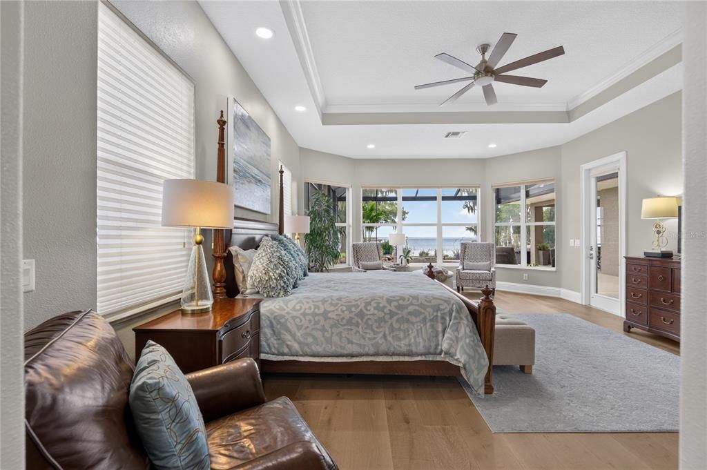For Sale: $2,100,000 (4 beds, 3 baths, 3912 Square Feet)