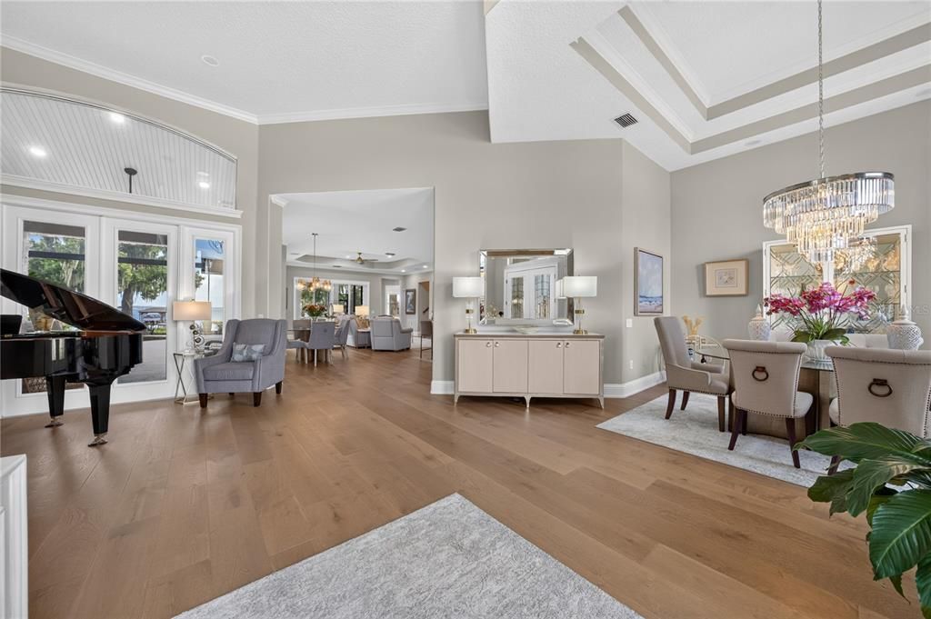For Sale: $2,100,000 (4 beds, 3 baths, 3912 Square Feet)