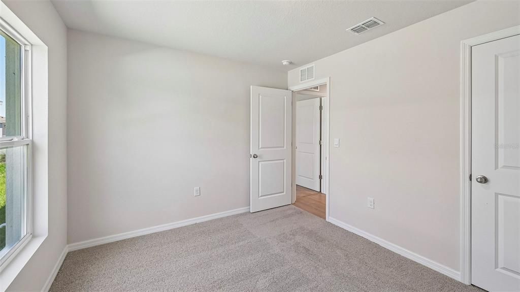 For Sale: $366,990 (5 beds, 2 baths, 1708 Square Feet)