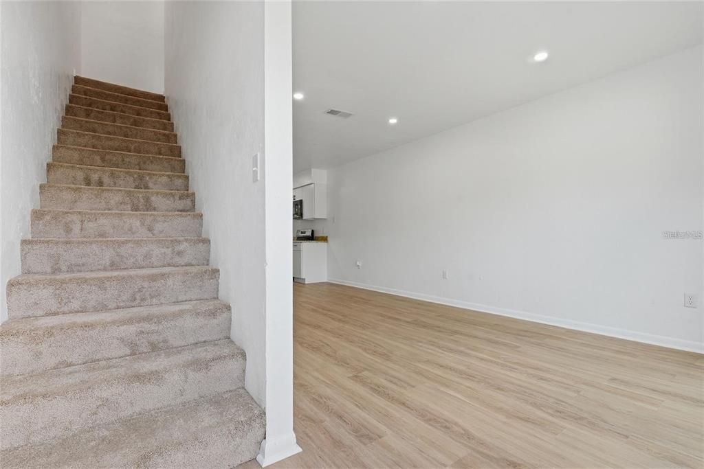 For Sale: $279,900 (0 beds, 0 baths, 1800 Square Feet)