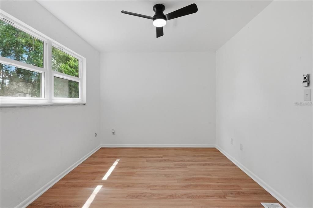 For Sale: $279,900 (0 beds, 0 baths, 1800 Square Feet)