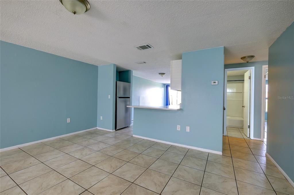 For Sale: $175,000 (2 beds, 2 baths, 1032 Square Feet)