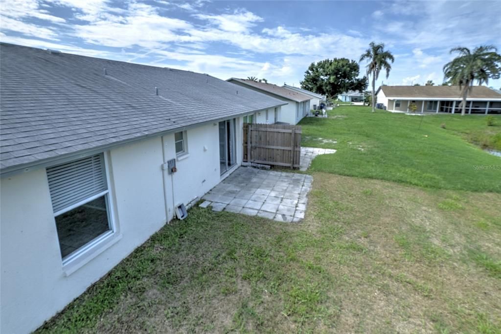 For Sale: $175,000 (2 beds, 2 baths, 1032 Square Feet)