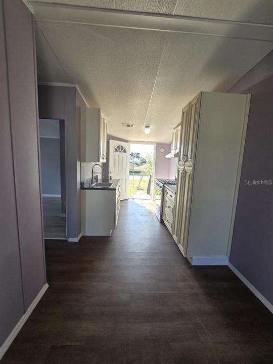 En Renta: $1,400 (2 camas, 1 baños, 1232 Pies cuadrados)