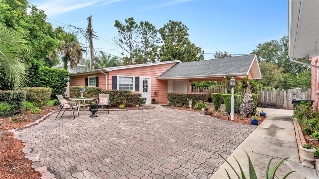 En Venta: $639,900 (3 camas, 3 baños, 1990 Pies cuadrados)