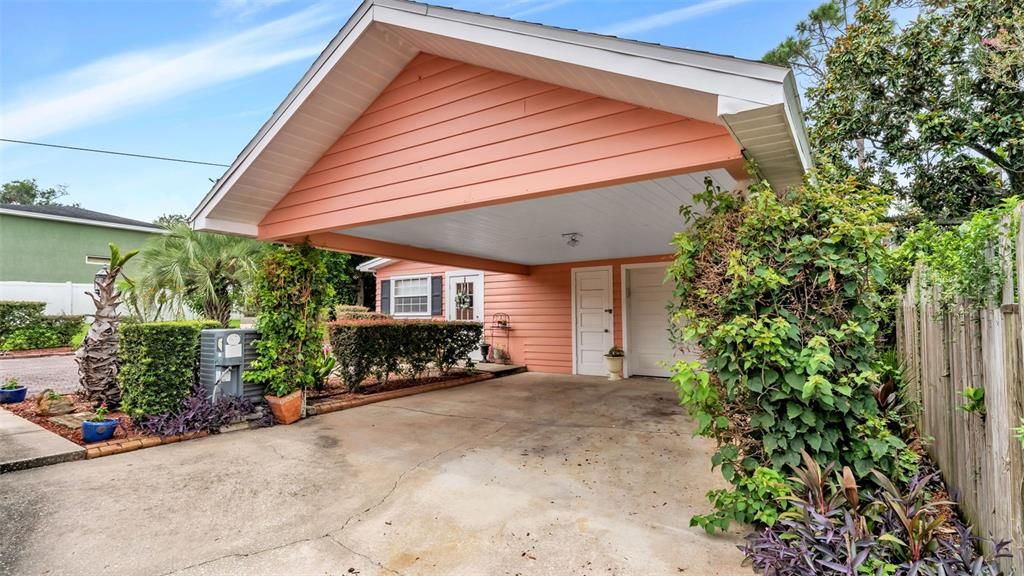 En Venta: $639,900 (3 camas, 3 baños, 1990 Pies cuadrados)