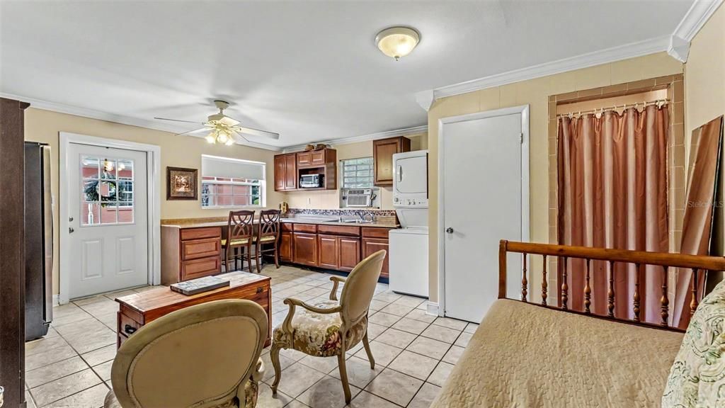 En Venta: $639,900 (3 camas, 3 baños, 1990 Pies cuadrados)