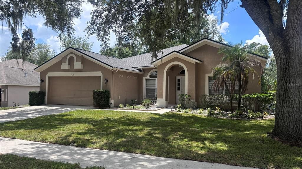 For Rent: $3,200 (3 beds, 2 baths, 2282 Square Feet)